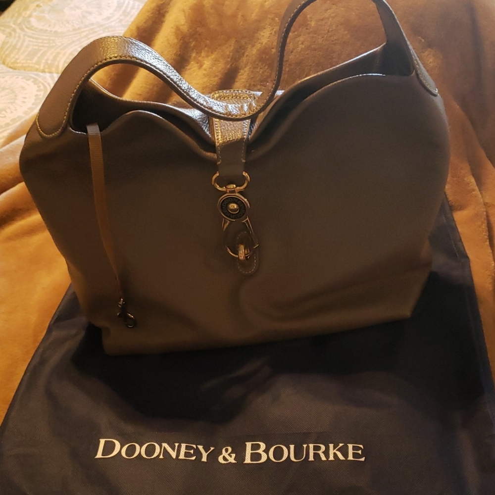 Dooney & Bourke Belvedere Pebbled Leather Logo Loc